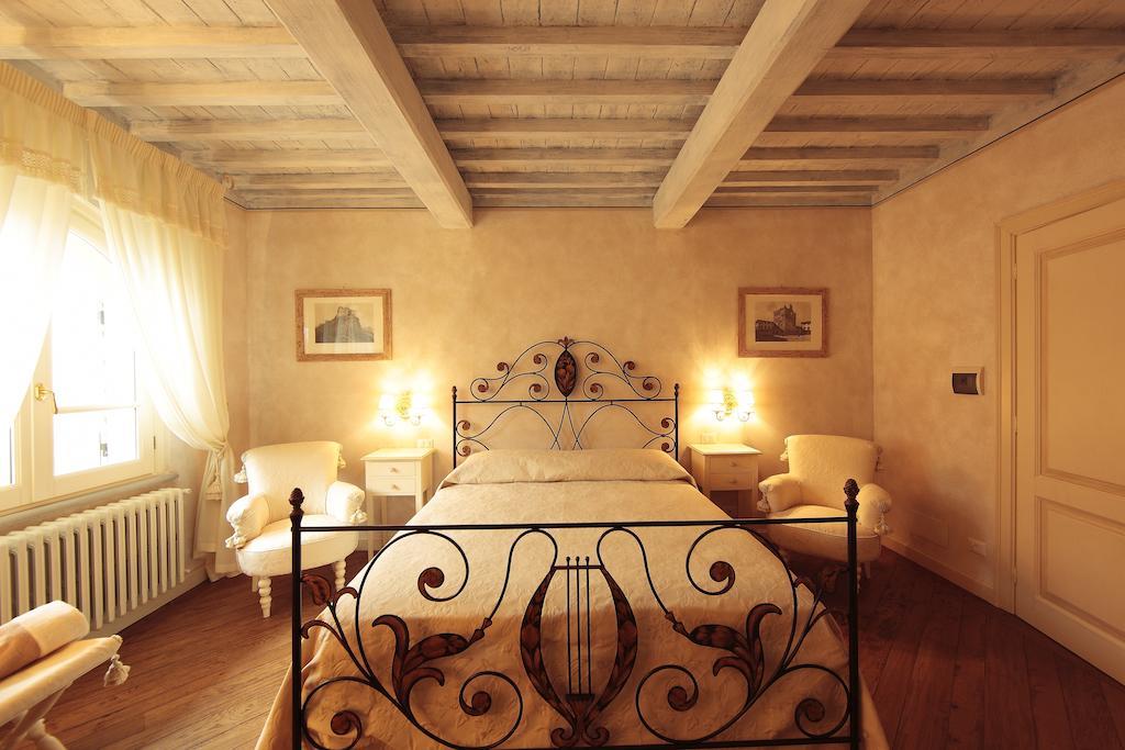 Podere Sant'Angelo Βίλα Bibbiena Δωμάτιο φωτογραφία